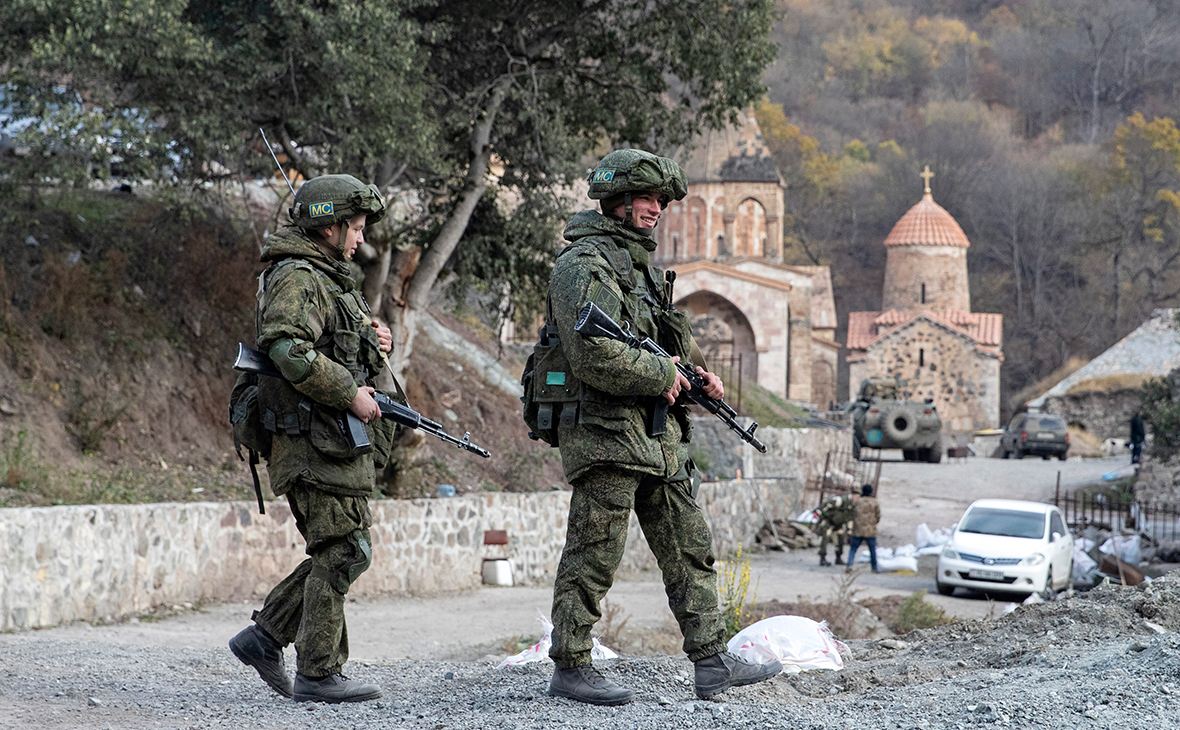 Поезд под названием Армения уверенно летит в пропасть. Пашинян приносит клятву верности западу