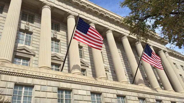 США ввели санкции против группы лиц и компаний из-за поставок электроники в РФ