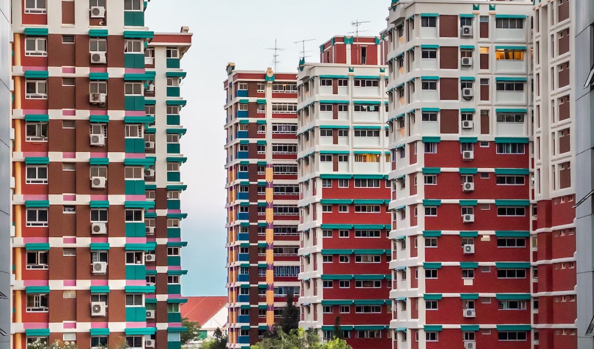 В 2023 году предложение высокобюджетных квартир Москвы выросло до рекорда с 2017 года. Какие изменения ждут рынок недвижимости?