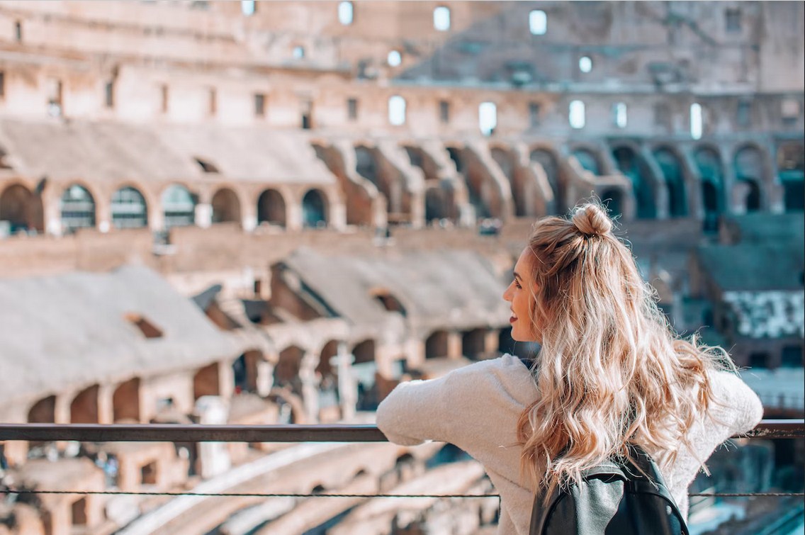 Российские туристы могут летать без пересадки в 36 стран. Как дальше будет развиваться туристическая сфера?