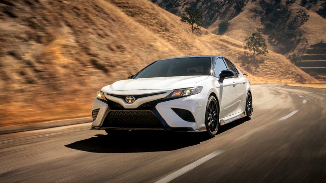 Япония хочет расширить запрет на экспорт автомобилей в Россию. Кто от этого пострадает?