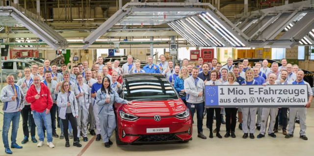 миллионный электромобиль