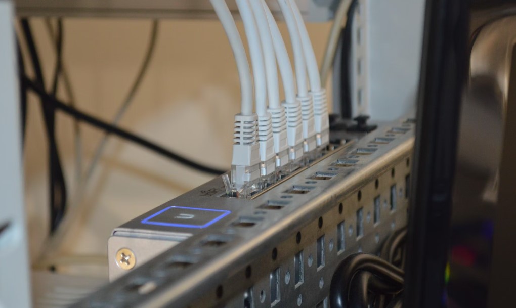 Интернета на всех не хватает